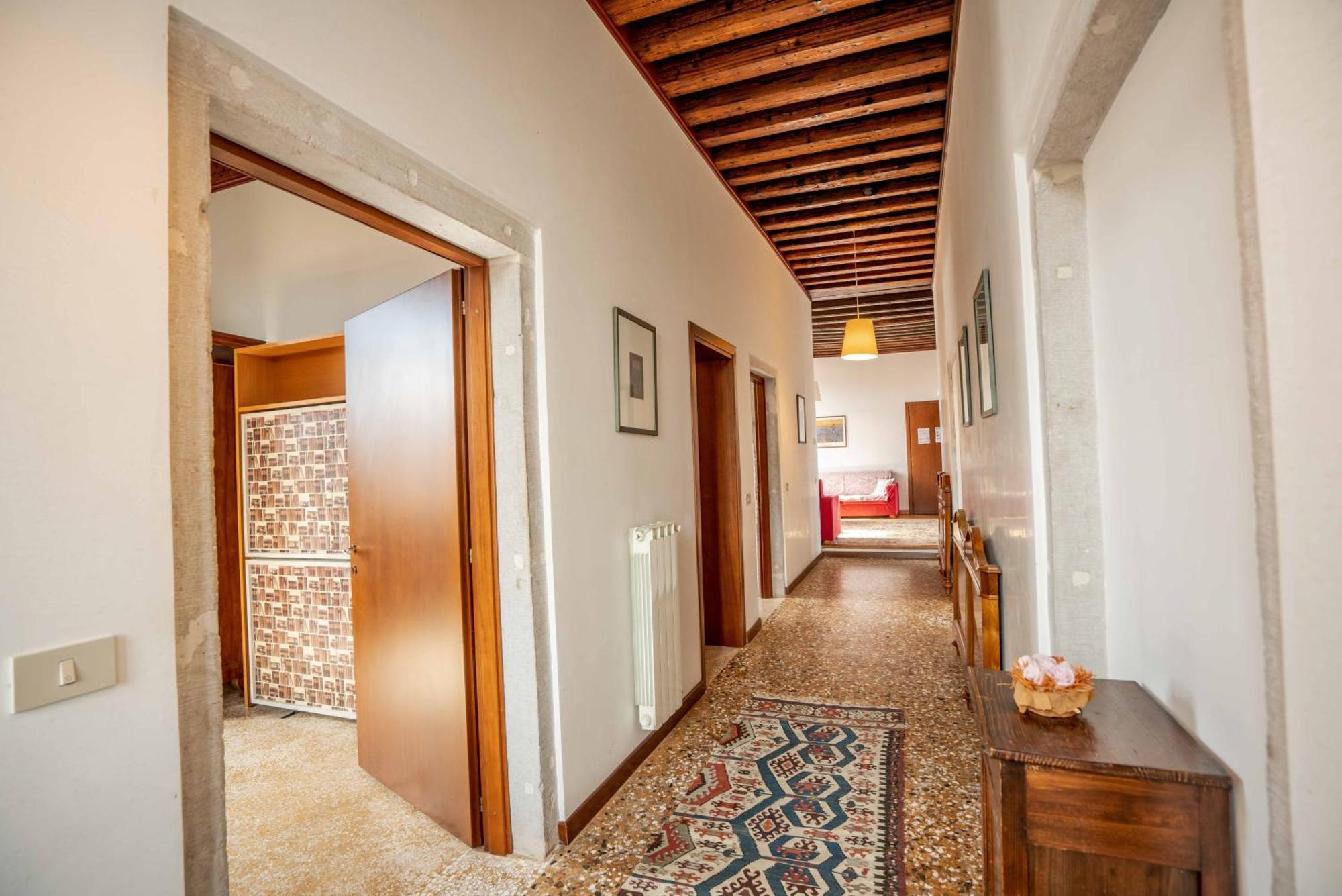 San Trovaso Lägenhet Venedig Exteriör bild