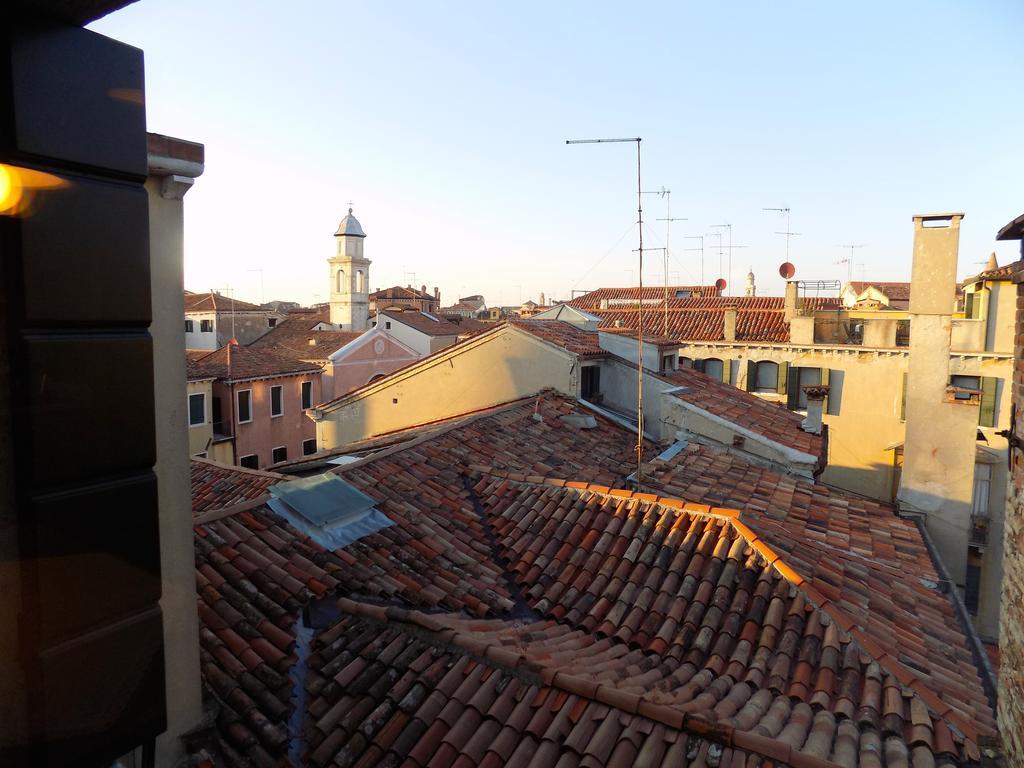 San Trovaso Lägenhet Venedig Exteriör bild